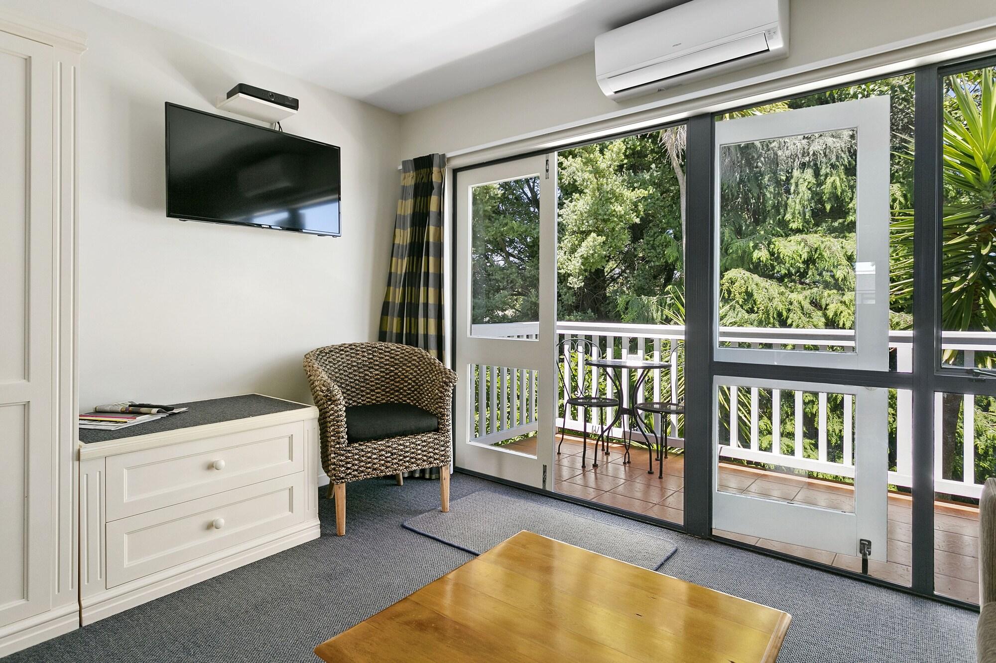 Baycrest Thermal Lodge Taupo Ngoại thất bức ảnh